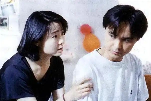 不做饭帅气丈夫甘当“家庭主夫”把她宠成宝pg电子试玩网站免费结婚34年只生孩子