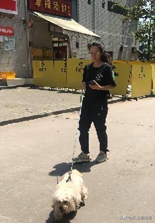 做饭月入两万一天6单网友曝光细节pg电子网站女子穿“瑜伽裤”上门(图8)