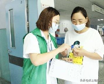 做饭月入两万一天6单网友曝光细节pg电子网站女子穿“瑜伽裤”上门(图13)