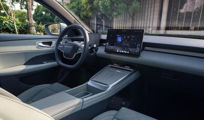 荣威D6的价格、实力与适配人群购车全指南